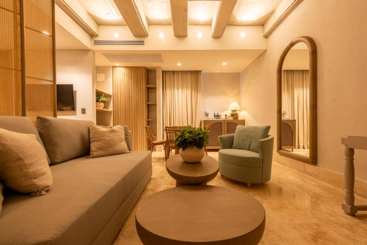 Cinco Boutique Cartagena